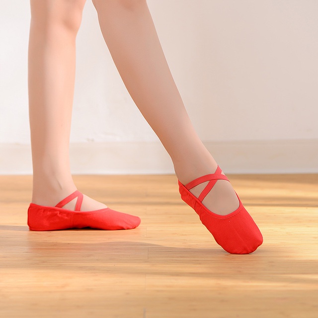 Zapatos de ballet de ballet de cuero plateado para niña en tallas infantiles Split Sole Zapatos Zapatos para niña Zapatos de baile adecuado para physi 