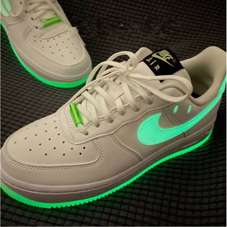 Reembolso Devorar También No ☫ Nike Air Force 1 Smile Af1 Blanco , Verde , Negro Y Brillante Zapatos  Fluorescentes | Shopee Colombia