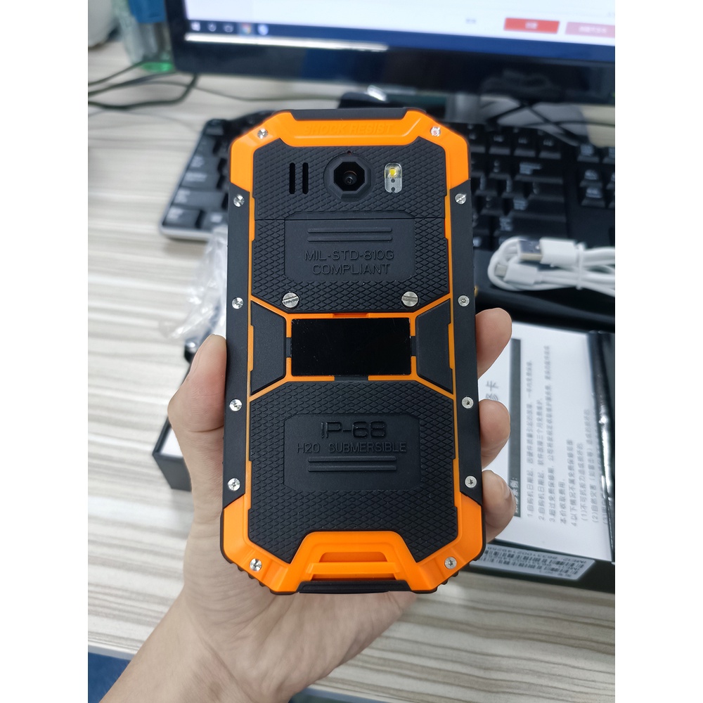 Image of NF1-A 4G LTE Walkie Talkie Smartphone 4.7Inches 13MP Cámara Quad Core 2GB RAM 16GB ROM 4400mAh Android 6.0 NFC IP68 Impermeable Resistente Teléfono Móvil #2