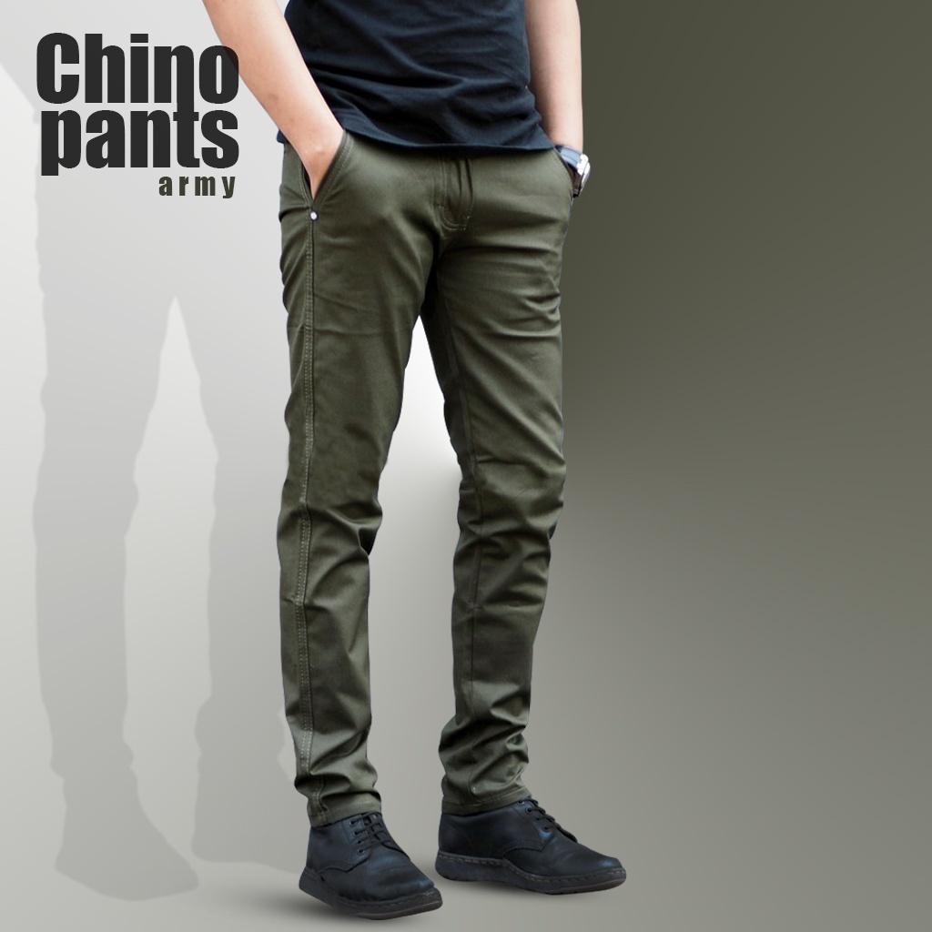 Maison Scotch Chino gris claro look casual Moda Pantalones Chinos 