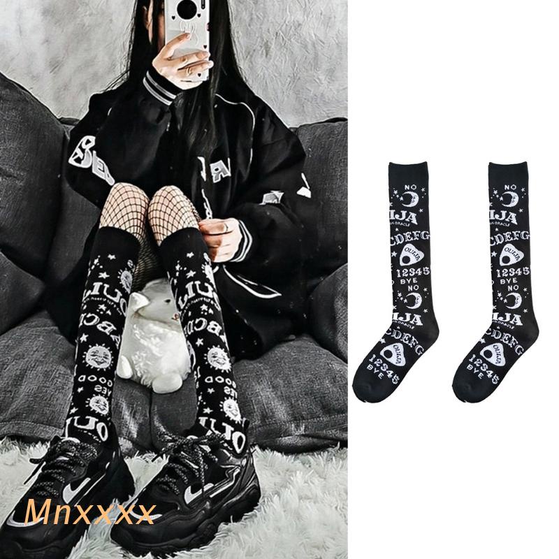 mnxxx mujeres niñas gótico punk rodilla calcetines largos harajuku luna  estrella letras impreso kawaii lolita estudiante retro negro tubo medias  hosiery streetwear | Shopee Colombia