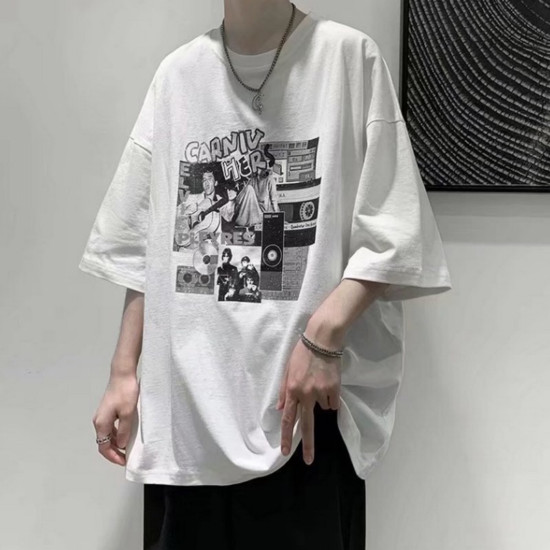 2022 Estilo Coreano De Los Hombres De La Moda De Manga Corta T-Shirt  Clásico Diseño Retro Cuello Redondo Camisa De Gran Tamaño Para Hombre Más  El Casual Tops Unisex Desgaste Ropa Esencial |