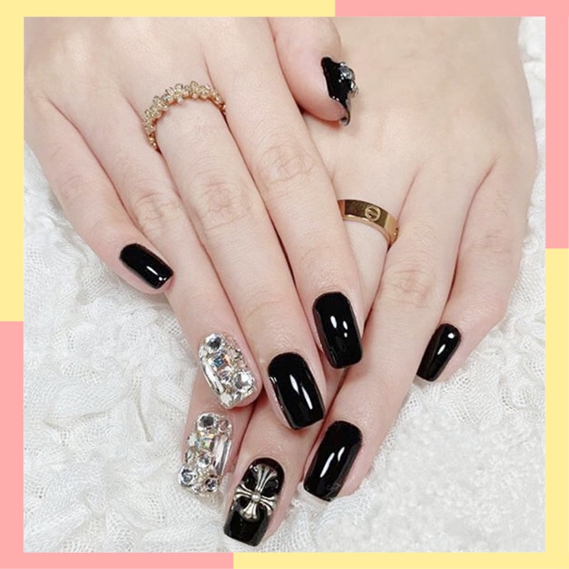 24 unids/set negro y plata cruz uñas postizas diseño negro oscuro con  diamante cubierta completa puntas de uñas acabado arte de uñas | Shopee  Colombia