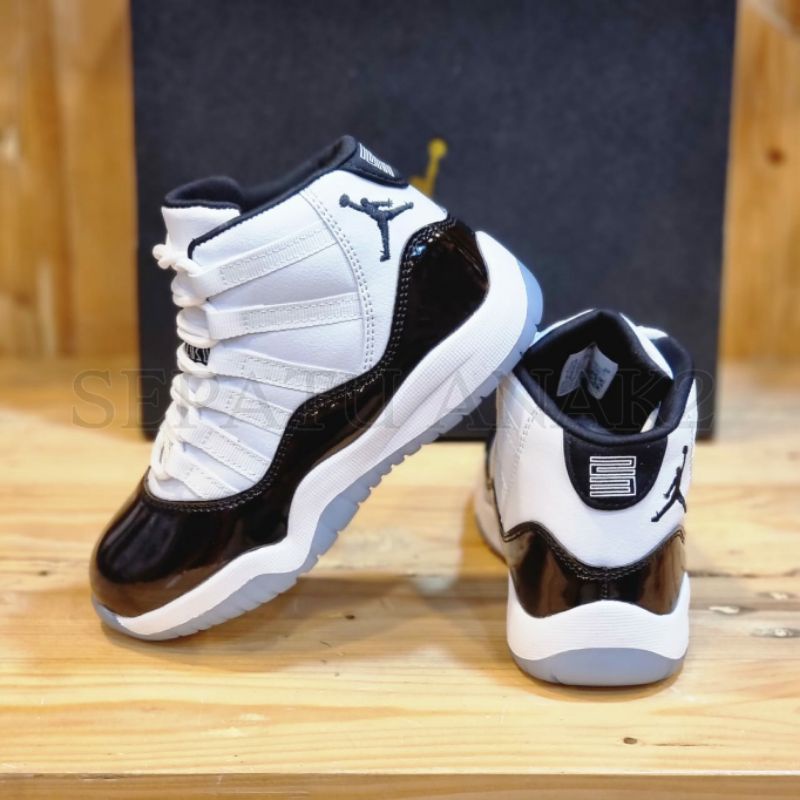 jordan 11 para niños