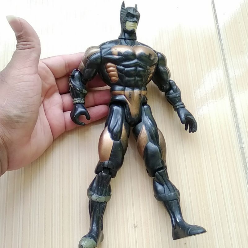 Juguete / figura de acción DC Batman juguetes usados grandes | Shopee  Colombia