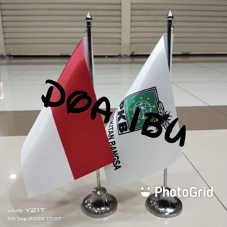 Image of Poste stenlis de mesa + PKB + bandera de la fiesta de INDONESIA