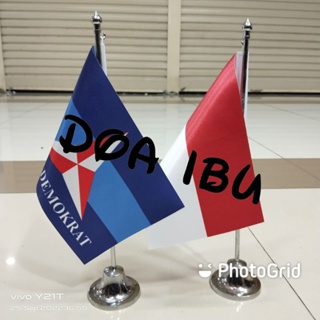 Image of Poste stenlis de mesa + DEMOKRAT + bandera de fiesta de INDONESIA