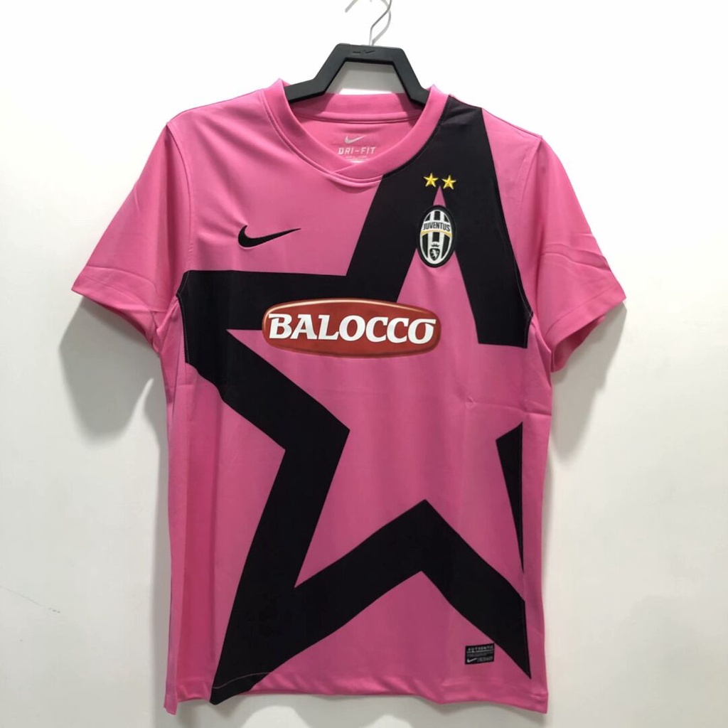 Camiseta rosa de la juventus sale